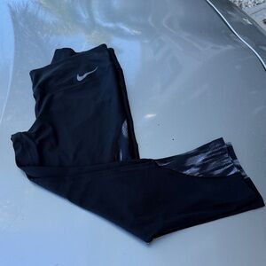 Nike dri fit S cropped athletic Black and Gray Leggings pants
